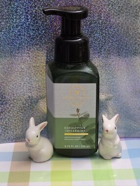 Bath & Body Works Eucalyptus & Spearmint Foaming Hand Soap 8oz NEW